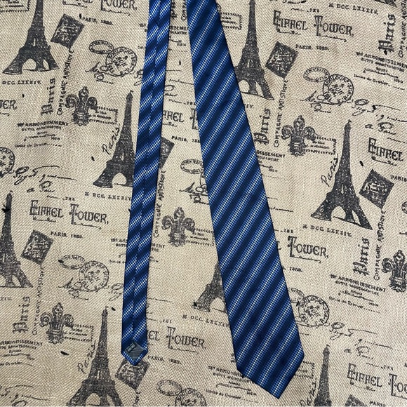 Alberto Zerra Blue/White Print Silk Tie One Size 

Excellent Condition - Picture 4 of 10